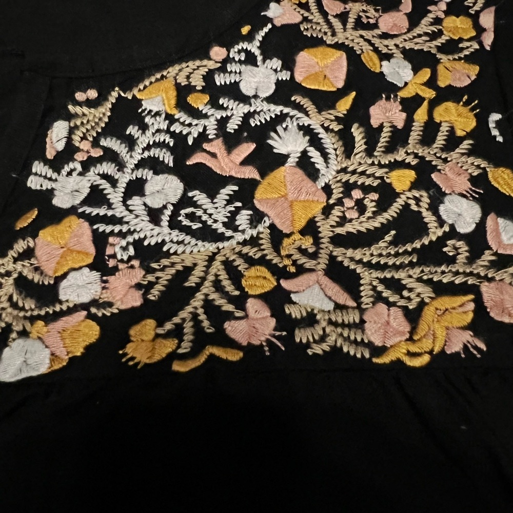 Madewell, black embroidered tunic/top. Size small